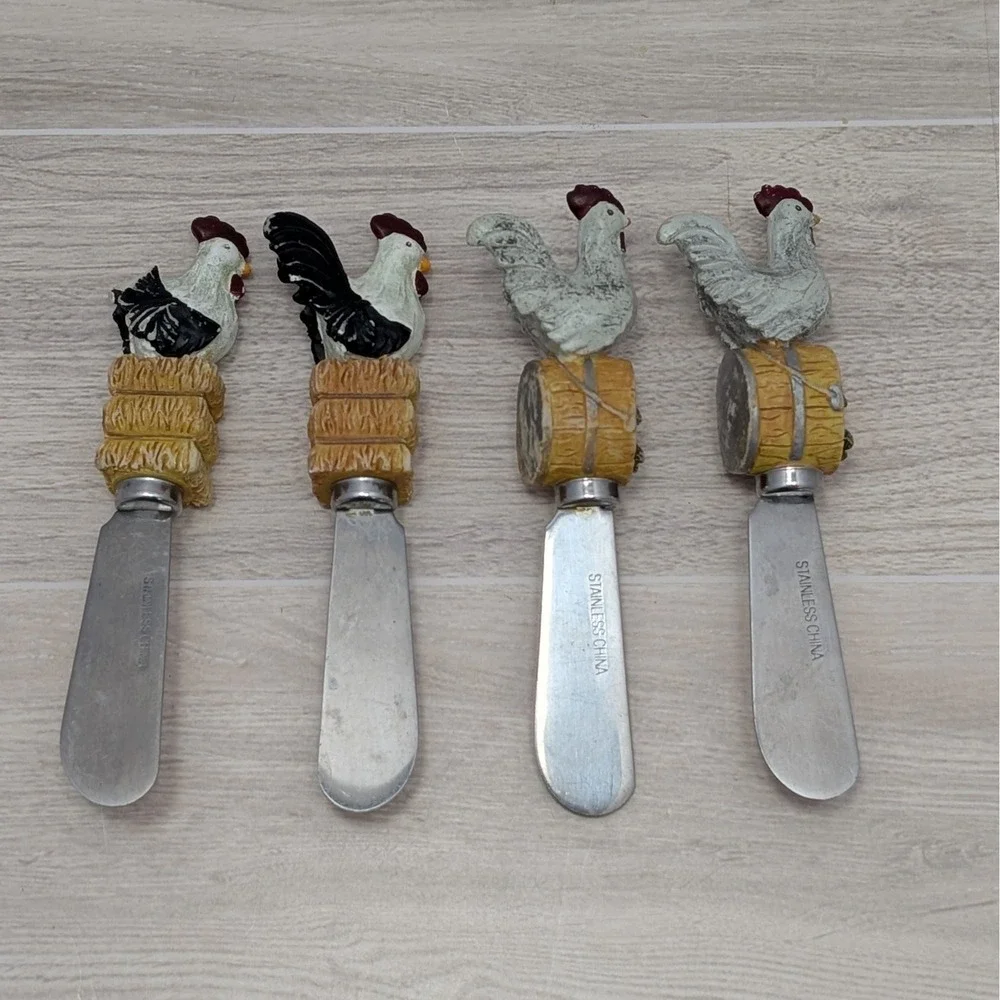VTG Roosters Chickens Cheese Spreader Knives Farmhouse Kitchen Decor Stainless